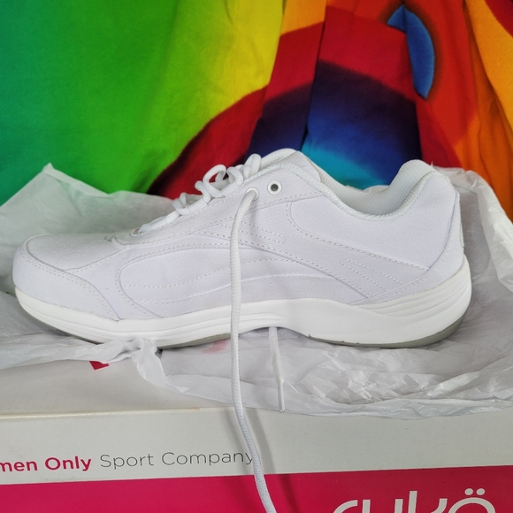 Ryka Sports Shoes - Picture 6 of 6